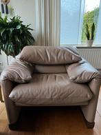 Cassina Maralunga - 2 lederen fauteuils en 1 voetenbank, Ophalen of Verzenden, Gebruikt, Leer, 75 tot 100 cm