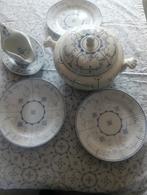 Blau Villeroy  boch met 15 dinerborden, Antiek en Kunst, Ophalen