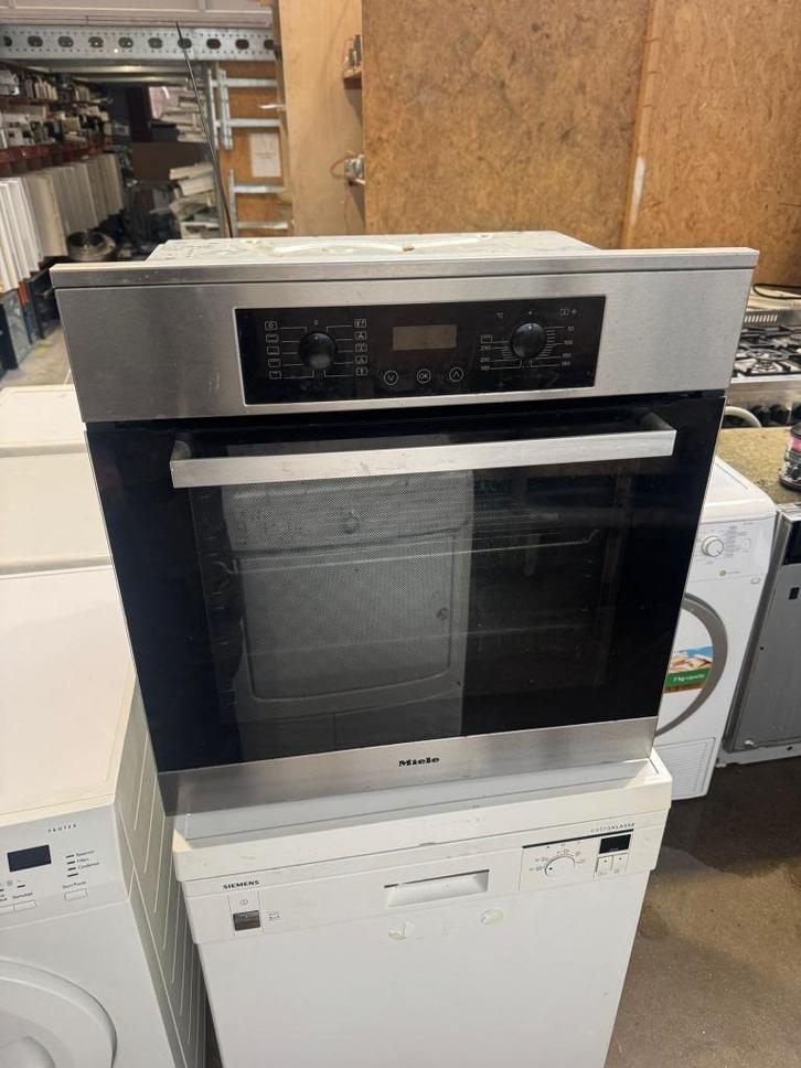 Miele 60 cm inbouw oven schoon garantie bezorging, Witgoed en Apparatuur, Ovens, Zo goed als nieuw, Inbouw, Oven, Minder dan 45 cm