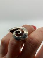 V487 Prachtige zilveren modernist ring maat 16, Ophalen of Verzenden, Kleiner dan 17, X, Dame