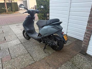 Te koop: Piaggio zip (2014) wok status. beschikbaar voor biedingen