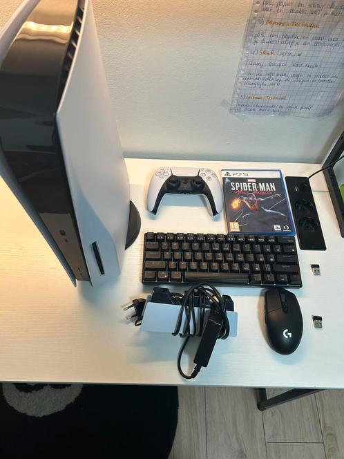 Plastation 5 disk versie met gaming setup, Spelcomputers en Games, Spelcomputers | Sony PlayStation 5, Zo goed als nieuw, Playstation 5