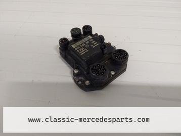 ontstekingsmodule Mercedes v8 400 / 420 0155456032 beschikbaar voor biedingen