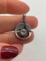 A837 Prachtige zilveren hanger Karl Laine Finland, Sieraden, Tassen en Uiterlijk, Overige voorstellingen, Ophalen of Verzenden