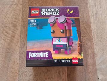 Lego 40728 - Brickheadz Brite Bomber beschikbaar voor biedingen