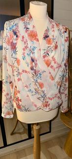 H&M bloemen blouse overslag | Maat 40 | Romantisch & elegant, Maat 38/40 (M), H&M, Overige kleuren, Ophalen of Verzenden