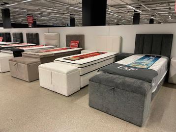 Boxspring Opberg Bed 70% korting Voorraad €595 beschikbaar voor biedingen