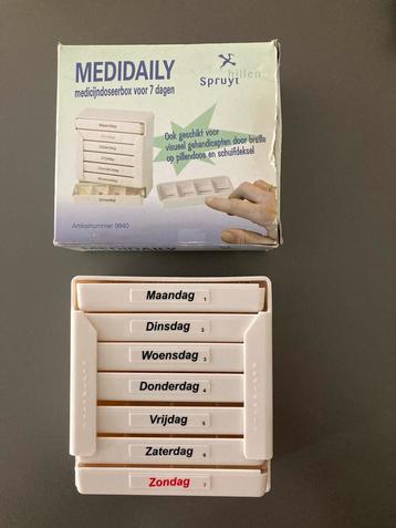 Medicijndoseerbox Medidaily voor 7 dgn beschikbaar voor biedingen