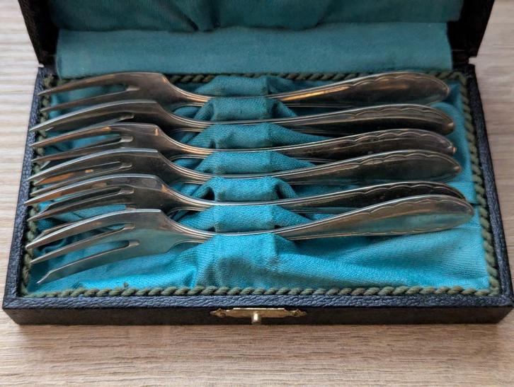 Zes vintage gebaksvorkjes, Antiek en Kunst, Antiek | Bestek, Ophalen of Verzenden