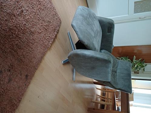 Relaxfauteuil Elektrisch, Huis en Inrichting, Fauteuils, Zo goed als nieuw, Overige materialen, 50 tot 75 cm, Minder dan 75 cm