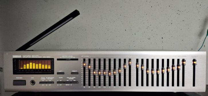 Zeldzame Yamaha Natural Sound EQ-550 equalizer 90's, Audio, Tv en Foto, Stereo-sets, Gebruikt, Overige merken, Losse componenten