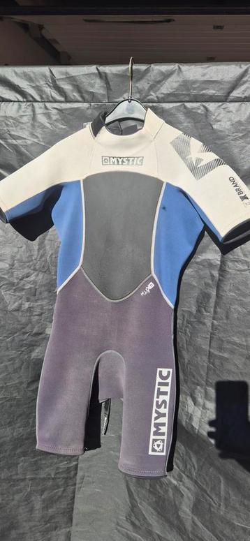 Mystic shorty kind maat XS beschikbaar voor biedingen