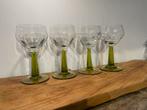 Set van 4 mooie Franse vintage wijnglazen op groene voet, Antiek en Kunst, Antiek | Glas en Kristal, Ophalen of Verzenden