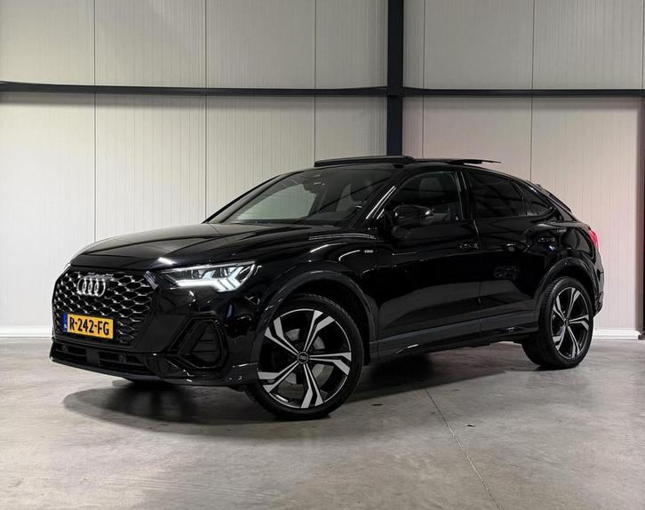 Audi Q3 Sportback 35 TFSI S-line Pano Virtual Black Optic, Auto's, Audi, Bedrijf, Te koop, Q3, ABS, Achteruitrijcamera, Airbags