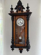 Vintage houten regulateur hangklok, Ophalen