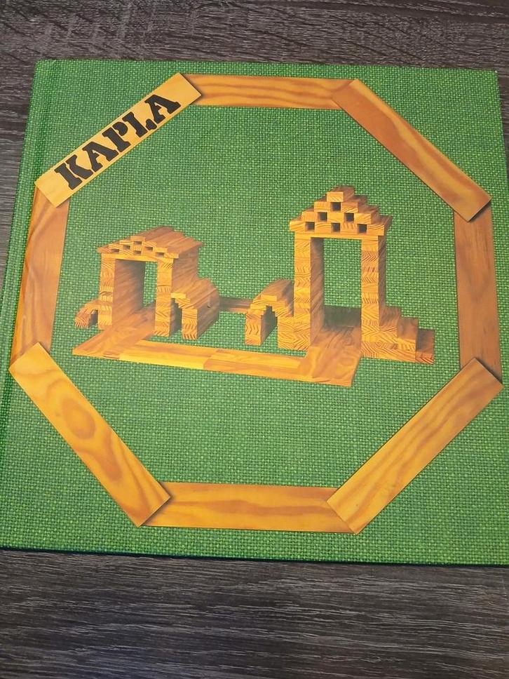 Kapla Houten Bouwstenen Inspiratieboek, Boeken, Hobby en Vrije tijd, Zo goed als nieuw, Overige onderwerpen, Geschikt voor kinderen