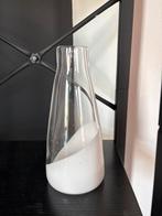 Glazen vaas - Modern design, Huis en Inrichting, Ophalen, Wit, Minder dan 50 cm, Glas