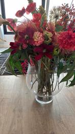 grote glazen vaas met zijde bloemen, Ophalen, Zo goed als nieuw