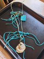 Turquoise ketting met oesterschelp, Ophalen of Verzenden, Gebruikt, Blauw, Overige materialen