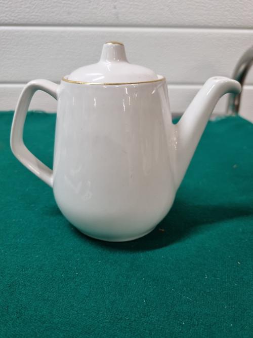 Theepot van nelle’s piggemee, Ophalen of Verzenden, 'T Olde Gre-j, Info@toldegrej.nl, Endepoelstraat 20f Didam