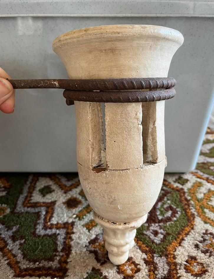 Hele oude lampenhouder ?, Antiek en Kunst, Antiek | Keramiek en Aardewerk, Ophalen of Verzenden