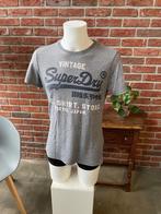 T-shirt van Superdry maat M, Kleding | Heren, T-shirts, Maat 48/50 (M), Ophalen of Verzenden, Grijs, Gedragen