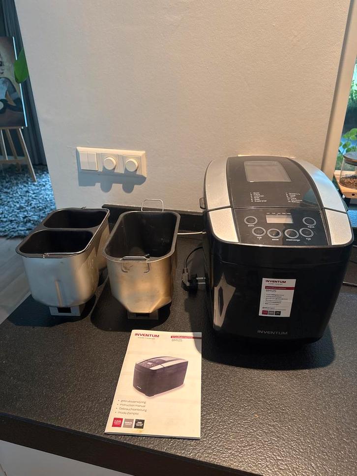 Inventum BM125 Broodbakmachine -, Witgoed en Apparatuur, Broodbakmachines, Gebruikt, Met timer, 800 tot 1200 gram deeg, Kijkvenster