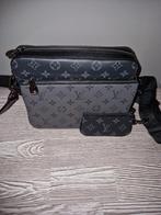Louis Vuitton messenger bag, Sieraden, Tassen en Uiterlijk, Tassen | Schoudertassen, Overige merken, Zwart, Nieuw, Ophalen of Verzenden