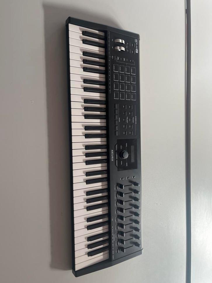 Arturia Keylab 61 MK2 MIDI Keyboard, Muziek en Instrumenten, Keyboards, Zo goed als nieuw, 61 toetsen, Overige merken, Aanslaggevoelig