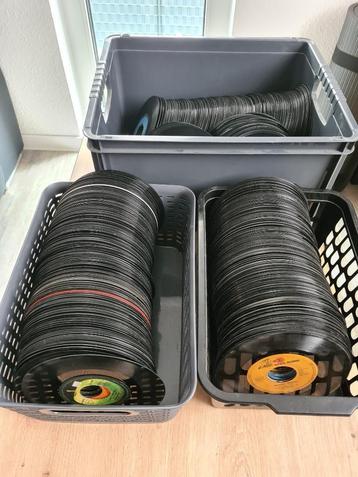 Partij Singles 60's & 70's. Ruim 500 stuks. Zonder hoesjes beschikbaar voor biedingen
