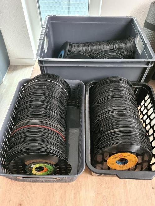Partij Singles 60's & 70's. Ruim 500 stuks. Zonder hoesjes, Cd's en Dvd's, Vinyl Singles, Gebruikt, Single, Pop, 7 inch, Ophalen of Verzenden