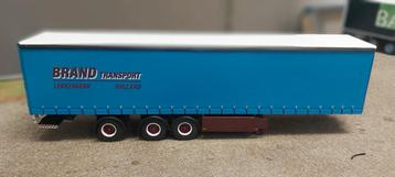 Huiftrailer wsi  beschikbaar voor biedingen