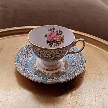 Royal Albert porseleinen baby blauwe kop en schotel 35752 beschikbaar voor biedingen