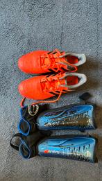 Adidas kunstgrasveld sportschoenen, Ophalen of Verzenden, Zo goed als nieuw, Schoenen