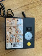 Bandenpomp met manometer, 12V, Ophalen of Verzenden, Zo goed als nieuw