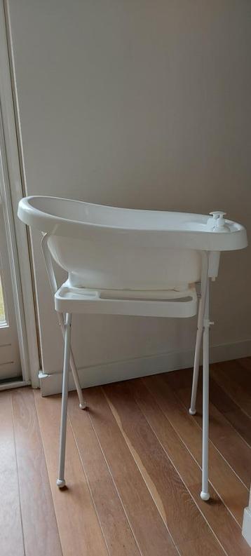 Bebe-jou - badje + tummytub + badstandaard beschikbaar voor biedingen