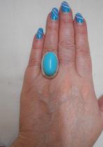 Zilveren royale ring met grote turquoise steen  nr.064
