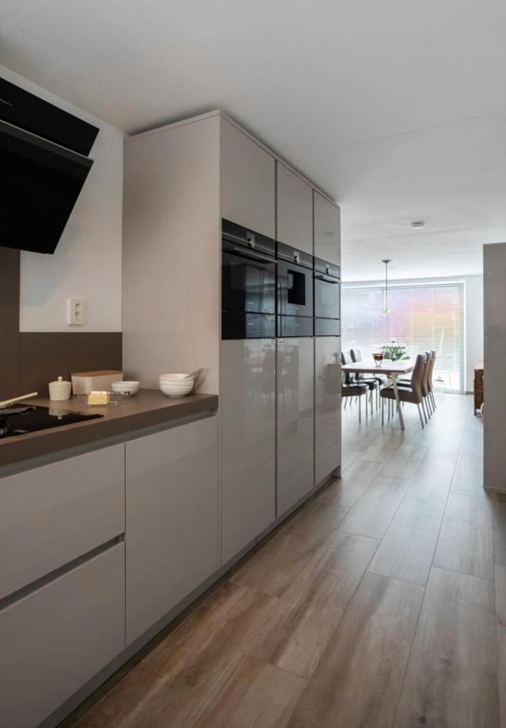 Professioneel keuken montage-ervaren monteur, Huis en Inrichting, Keuken | Complete keukens, Ophalen of Verzenden