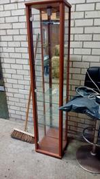 Vitrine kast met lamp erin, Huis en Inrichting, Kasten | Vitrinekasten, Ophalen, Gebruikt, 25 tot 50 cm