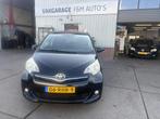 Toyota Verso-S 1.3 VVT-i Dynamic, Auto's, Toyota, Voorwielaandrijving, Euro 5, Stof, Gebruikt
