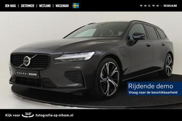 Volvo V60 T6 RECHARGE AWD ULTRA DARK -PANO.DAK|HARMAN/KARDON beschikbaar voor biedingen