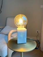 Tafellamp wit marmeren poot, Huis en Inrichting, Lampen | Tafellampen, Ophalen, Zo goed als nieuw, Minder dan 50 cm