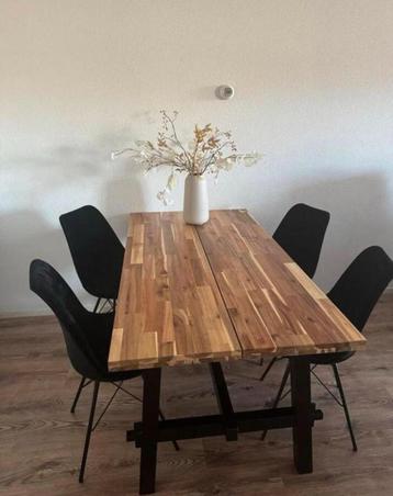 SKOGSTA Tafel, acacia/zwart, 160x81x74 cm beschikbaar voor biedingen