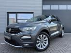 Volkswagen T-Roc 1.0 TSI Style ✓Navigatie ✓Apple Carplay, Voorwielaandrijving, Stof, Gebruikt, Origineel Nederlands