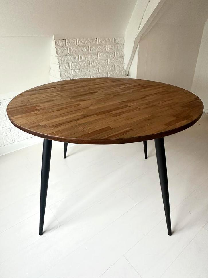 Ronde 4-persoons eettafel teakhout 110cm – Housecraft Living, Huis en Inrichting, Tafels | Eettafels, Zo goed als nieuw, 100 tot 150 cm