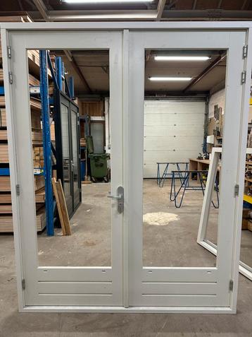 tuindeuren met kozijn  beschikbaar voor biedingen