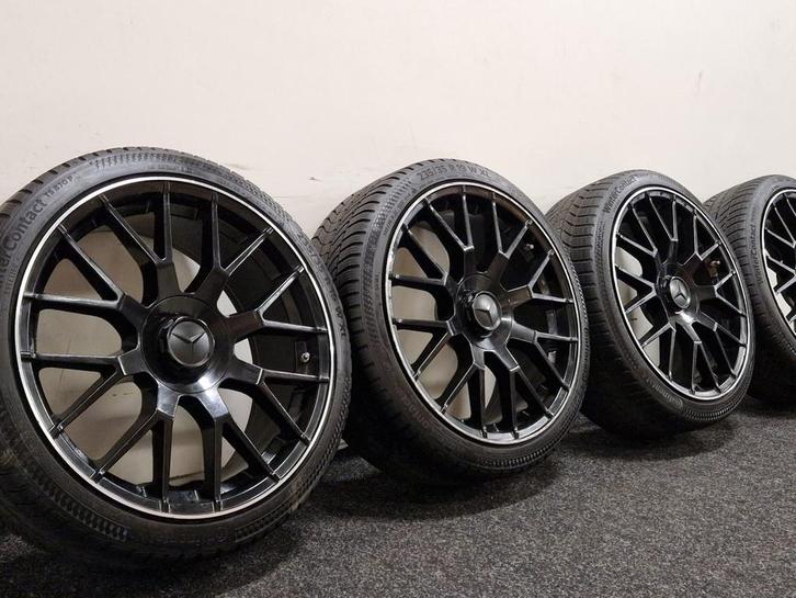 19 Inch Mercedes A / GLA AMG 5x112 Continental winterbanden, Auto-onderdelen, Banden en Velgen, Banden en Velgen, Winterbanden
