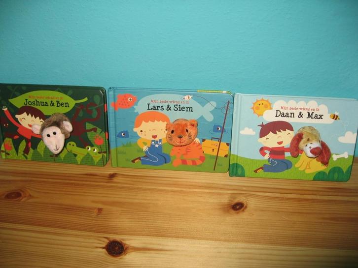 3 vingerpopboekjes van mijn vriend en ik ( kind met dier), Boeken, Kinderboeken | Baby's en Peuters, Zo goed als nieuw, 1 tot 2 jaar