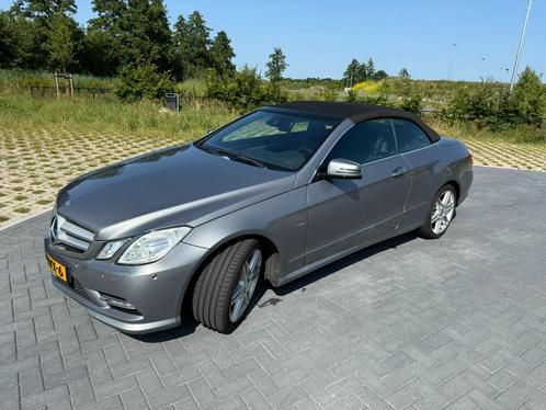 Mercedes-Benz E-Klasse E200cgi Cabr. W212 Aut7 2013 Grijs, Auto's, Mercedes-Benz, Particulier, E-Klasse, ABS, Airbags, Airconditioning
