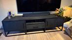 Televisie meubel zwart mango hout, Huis en Inrichting, Kasten | Televisiemeubels, Minder dan 50 cm, Industrial en hout, Zo goed als nieuw